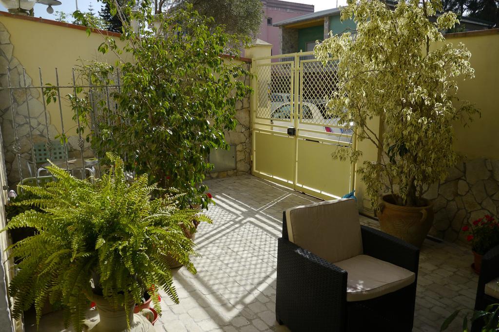 Marina Poetto Bed & Breakfast Cagliari Eksteriør bilde