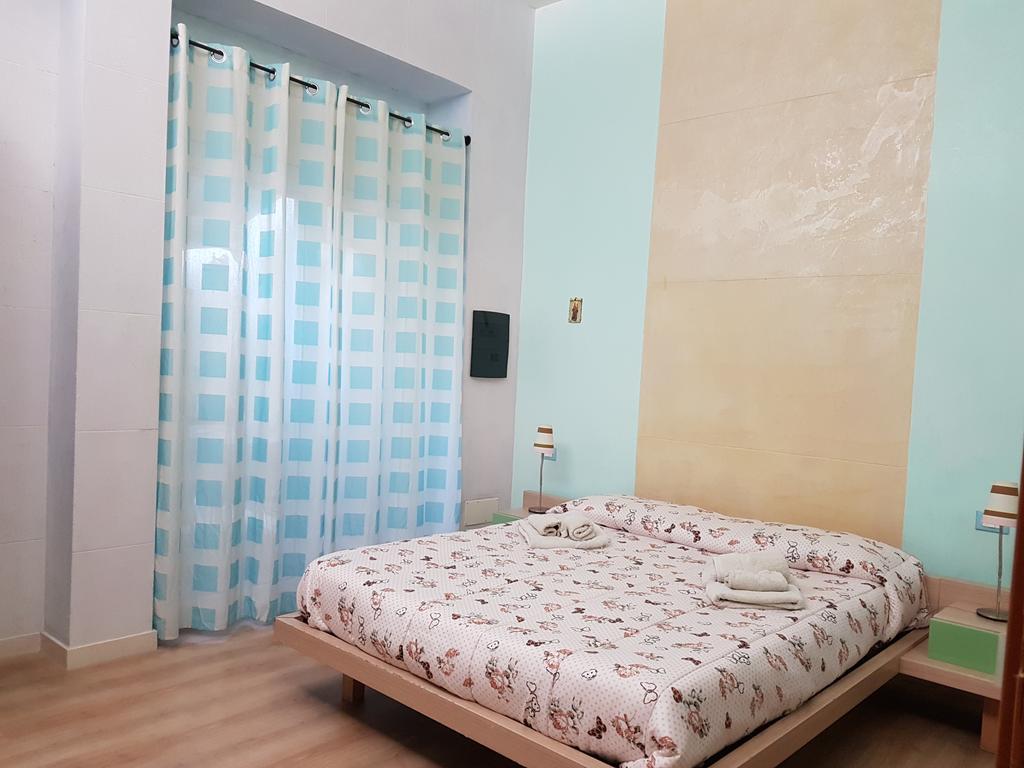 Marina Poetto Bed & Breakfast Cagliari Eksteriør bilde