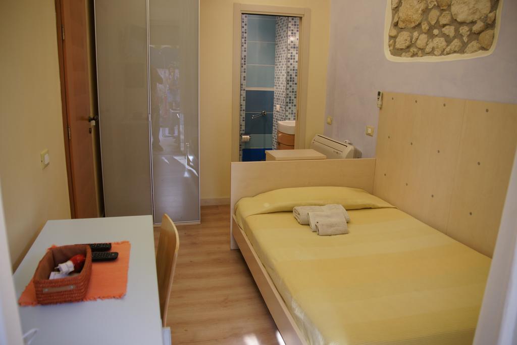 Marina Poetto Bed & Breakfast Cagliari Eksteriør bilde